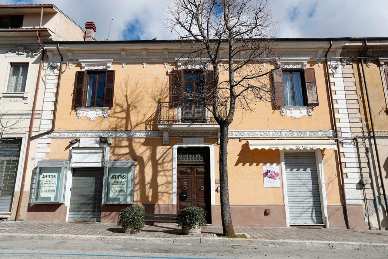 Hotel Garibaldi33 Avezzano Exteriér fotografie